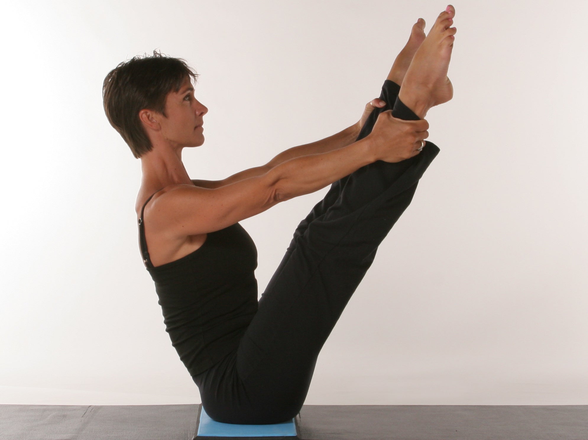 7 Core-Strengthening Yoga Poses That Every Athlete Needs